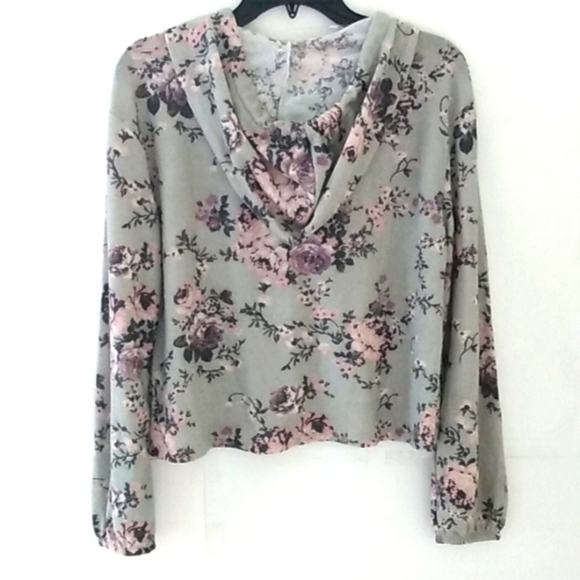 WALLFLOWER FLORAL CROP HOODIE LIGHTWEIGHT SWEATER SIZE LARGE NWT - Picture 9 of 13